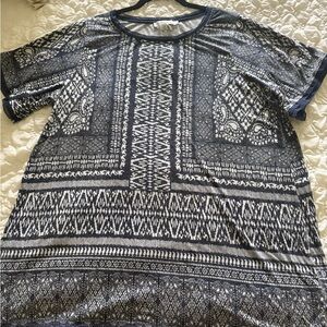 Rose & Olive Navy and White Floral Top